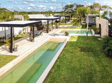 Casa de 4 habitaciones, Mérida · Casas en Venta en Residencial en Xcanatún