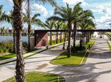 Casa de 4 habitaciones, Mérida · Casas en Venta en Residencial en Xcanatún