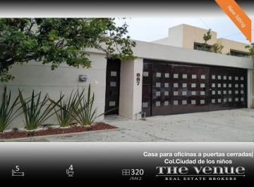 Casa de 5 habitaciones, Zapopan · Casa Exclusiva Para Oficinas a Puerta Cerrada en Col. Ciudad de Los Niños