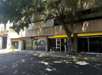 Inmueble productivo urbano · 3868m² · 55 Estacionamientos · Casa con Recámara en Planta Baja, en Fracc con Campo del Golf