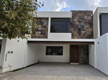 Casa de 3 habitaciones, León · Casa en Venta en Sierra Nogal con Terreno Excedente