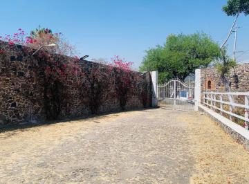 Huerta · 15694m² · 3 Recámaras · 3 Estacionamientos · Finca en Venta en Real del Bosque, Corregidora, Querétaro.