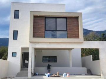 Casa · 257m² · 3 Recámaras · 2 Estacionamientos · Casa en Venta en Amani Terra, Santiago Nl