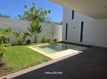 Casa en condominio de 3 habitaciones, Mérida · Linda Casa en Venta en Privada Lista Para Entregar Al Norte de La Ciudad