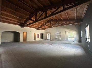 Casa uso de suelo , Alvaro Obregón · Piso Comercial 400 m en Altavista, San Ángel | 7 Estacionamientos