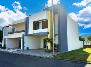 Casa de 3 habitaciones, Alvarado · Casa en Venta en Fracc. Lomas de La Rioja. Alvarado, Veracruz