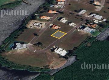 Terreno / Lote · 740m² · Terreno en Fraccionamiento Lagunas de Miralta