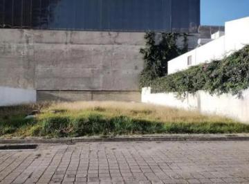 Terreno / Lote · 354m² · Terreno en Venta en Fraccionamiento Villas Uraydah, San Andrés Cholula, Puebla.