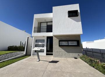 Casa · 109m² · 3 Recámaras · 2 Estacionamientos · Casa en Venta Zona Norte