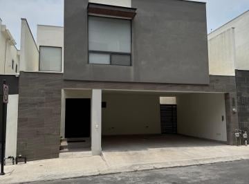 fachada · Casa en Renta Cumbres