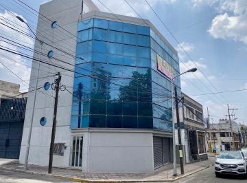 Edificio · 395m² · 4 Estacionamientos · Edificio Corporativo en Renta en Zona Dorada 400 m²
