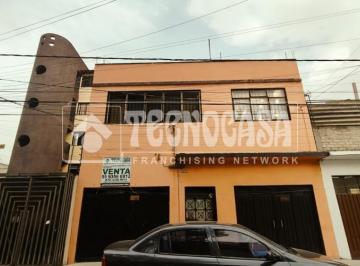 Foto · Casa - Venta