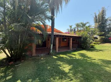 Casa en condominio de 4 habitaciones, Cuernavaca · Se Renta Casa Muy a Una Cuadra de Diana