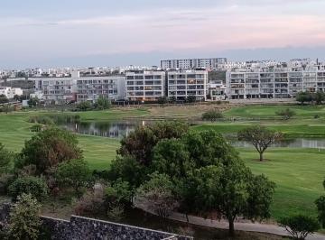 Departamento de 2 habitaciones, El Marqués · Venta de Departamento en Grand Acacia con Vista Al Campo de Golf