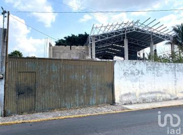 Bodega comercial · 720m² · 7 Estacionamientos · Bodega en Renta, Pról. Jacarandas a Una Cuadra de Libramiento, Nave Principal 15 X 30 m.