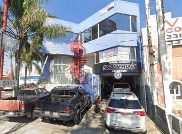 Edificio , Zapopan · Edificio Comercial Sobre Av Lopez Mateos
