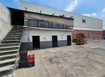 Bodega comercial , Jiutepec · Amplia Bodega con Oficinas y Acceso a Trailer en Renta