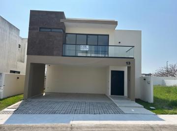 Casa de 3 habitaciones, Alvarado · Casa Nueva en Punta Tiburon