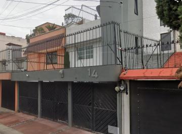 Casa de 4 habitaciones, Iztapalapa · Casa en Venta en Lutecia 14, Lomas Estrella 2da Secc, Iztapalapa, Cdmx