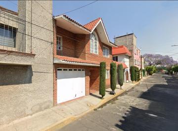 Casa de 4 habitaciones, Iztapalapa · Hermosa Casa en Remate Excelente Zona en Cerro de La Estrella, Iztapalapa