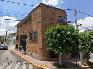 Casa de 4 habitaciones, Naucalpan de Juárez · Casa en Venta en Naucalpan, Edo. Méx. Cerca de Av Gustavo Bazz.