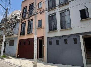 Casa de 2 habitaciones, Zapopan · Casa en Venta en Altamira