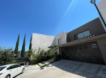 FACHADA · Casa en Venta en Cañada del Refugio, León, Guanajuato