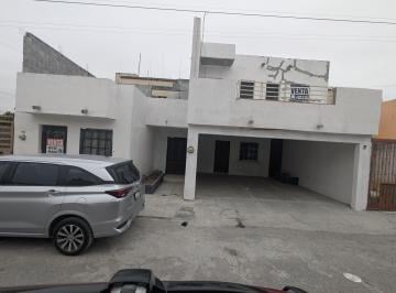 Casa de 3 habitaciones, Reynosa · Casa en Venta (2 en Uno) Fraccionamiento San Pedro No Creditos