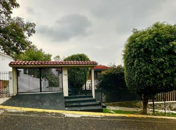 Casa de 3 habitaciones, Naucalpan de Juárez · Casa en Venta en Paseos del Bosque.