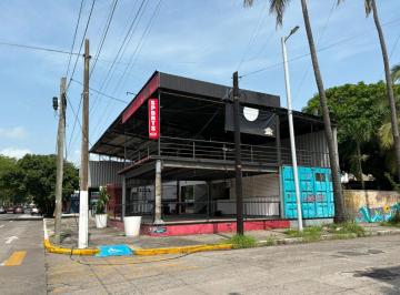 Local comercial · 215m² · Local de 215 m² en Esquina Sobre Av Martí. Fracc. Reforma. Veracruz, Ver