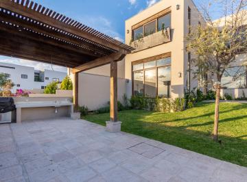 Casa de 4 habitaciones, San Miguel de Allende · Casa en Venta en San Miguel de Allende
