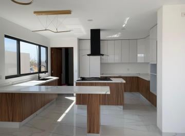 Casa en condominio de 3 habitaciones, Querétaro · Casa Venta Lomas del Campanario Valles