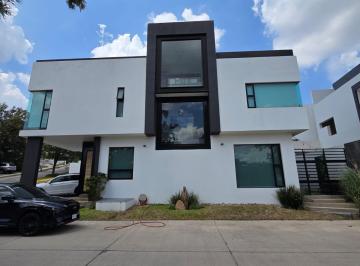 Casa en condominio de 3 habitaciones, Tlajomulco de Zúñiga · Casa en Venta en Senderos de Monte Verde