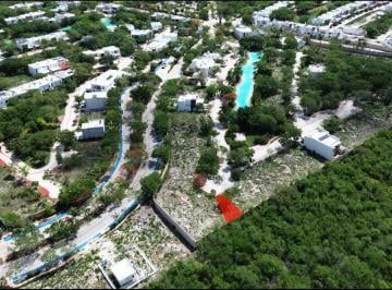 Terreno / Lote · 365m² · Venta Terreno con Financiamiento Residencial Altozano Mérida, Yuc. - (4)