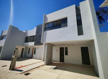 Casa en condominio · 163m² · 3 Recámaras · 2 Estacionamientos · Casa en Condominio en Venta Nueva y con Amenidades en Lomas de Angelópolis