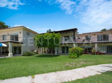 Casa · 254m² · 3 Recámaras · 2 Estacionamientos · Casa Venta Punta Pelicanos, Cruz de Huanacaxtle