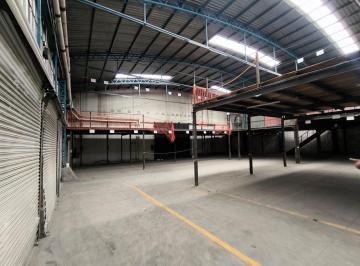 Bodega comercial de 1 habitación, Guadalajara · Bodega Comercial de 1,838 m² en Renta Ubicada en La Glorieta Niños Héroes, Gdl