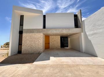 Casa · 160m² · 3 Recámaras · 2 Estacionamientos · Hermosa Casa en Venta en Dzitya Mérida
