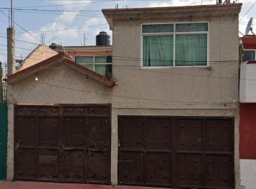 Casa de 3 habitaciones, Ecatepec de Morelos · Se Vende Casa en Ecatepec
