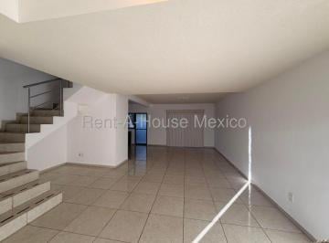 Casa 117m² Renta Fraccionamiento El Mirador · Casa en Renta de 3 Recamaras, El Mirador, El Marques, Querétaro. Cmz