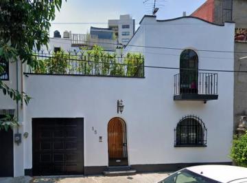 Casa de 4 habitaciones, Cuauhtémoc · Remato Casa en Calle Zitacuaro, Col. Condesa, Cuauhtemoc, Cdmx.