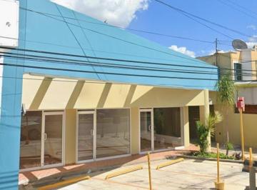 Local comercial · 48m² · Amplio Local en Renta Sobre Av Mexico Norte (Irl - 1063)