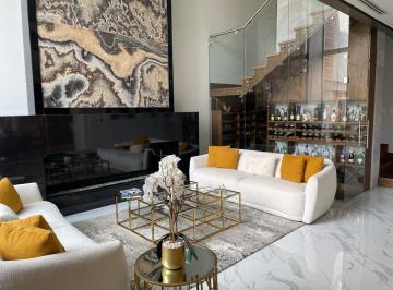 Casa · 378m² · 3 Recámaras · Casa en Venta en Cumbres de San Francisco