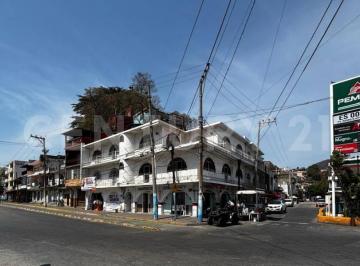 Edificio · 910m² · 14 Recámaras · 4 Estacionamientos · ¡Edificios en Venta Excelente Oportunidad de Inversión!