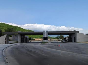 716f2deafd9b18380e0cde8021759a837187f6415c3f1a0e40d5beff6432d4f1 · Lotes Residenciales en Venta en Exclusivo Desarrollo en Santiago, Nnl