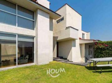 Casa · 411m² · 3 Recámaras · 2 Estacionamientos · Casa en Las Caballerizas con 3 Recámaras, Id:.