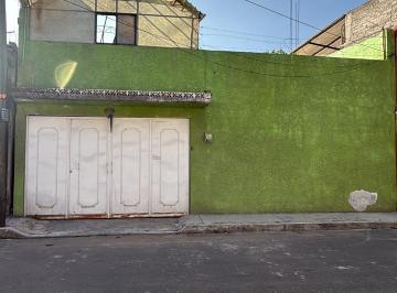 Casa de 5 habitaciones, Chalco · Casa con 237 m². de Terreno de Dos Niveles Para Remodelar
