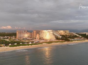 Departamento · 347m² · 5 Recámaras · 2 Estacionamientos · Departamento en Amancay Nuevo Vallarta