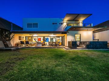 Casa de 3 habitaciones, Querétaro · Casa Venta Jurica Queretaro