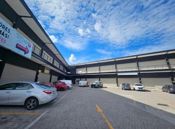 Local comercial · 65m² · 1 Estacionamiento · Local en Venta